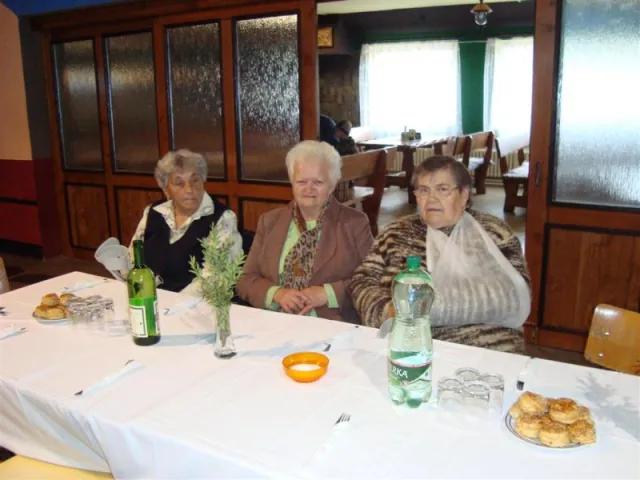 Úcta k starším 2012