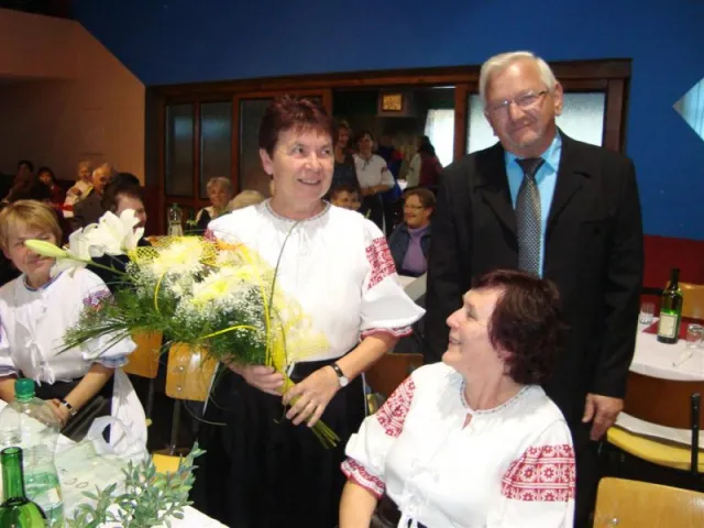 Úcta k starším 2012
