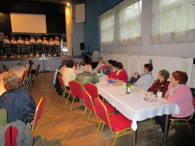 IMG_0879 (Medium).JPG