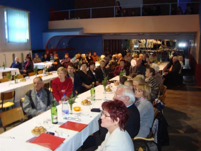 Úcta k starším 2012
