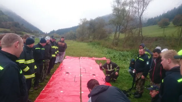 2.JPG