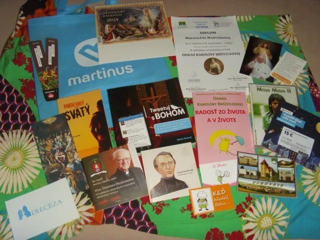 obsah_balíčka (Medium) - kópia.JPG
