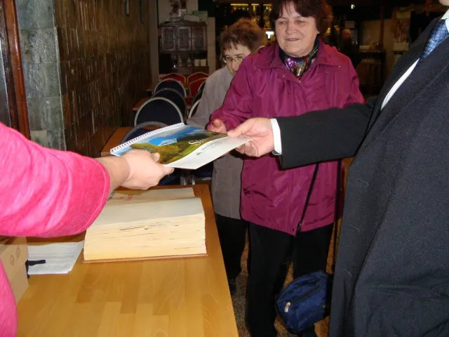 DSC09540 (Medium).JPG