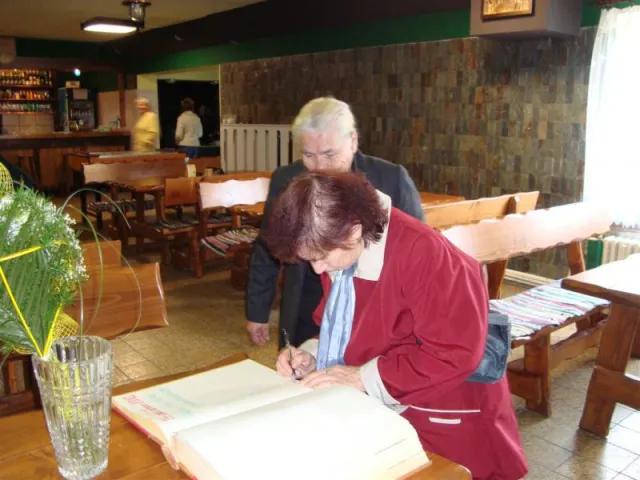 Úcta k starším 2012